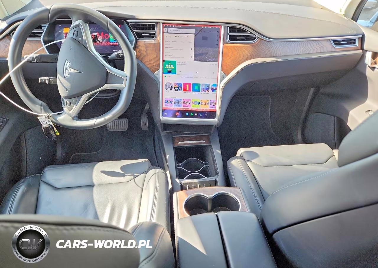 2017 Tesla Model X VIN:5YJXCBE23HF058046 - 8
