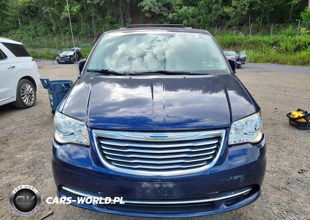 2014 Chrysler Town & Country Touring VIN:2C4RC1BG0ER207208 - 5