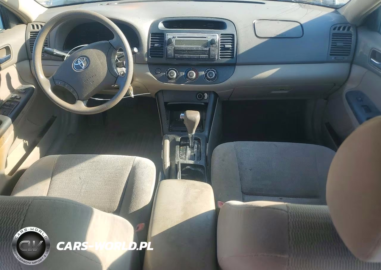2005 Toyota Camry Le VIN:4T1BE32K05U637007 - 8