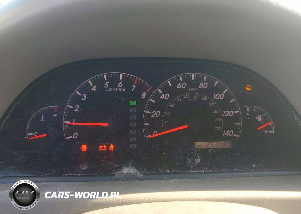 2005 Toyota Camry Le VIN:4T1BE32K05U637007 - 9