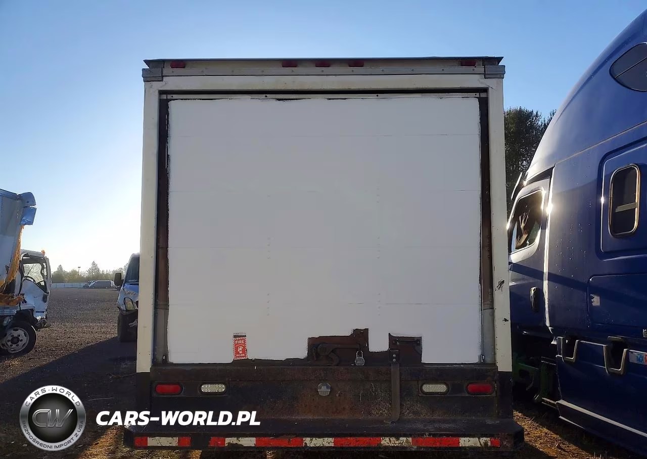 1997 Chevrolet Express G3500 Box Truck VIN:1GBJG31R2V1050354 - 6