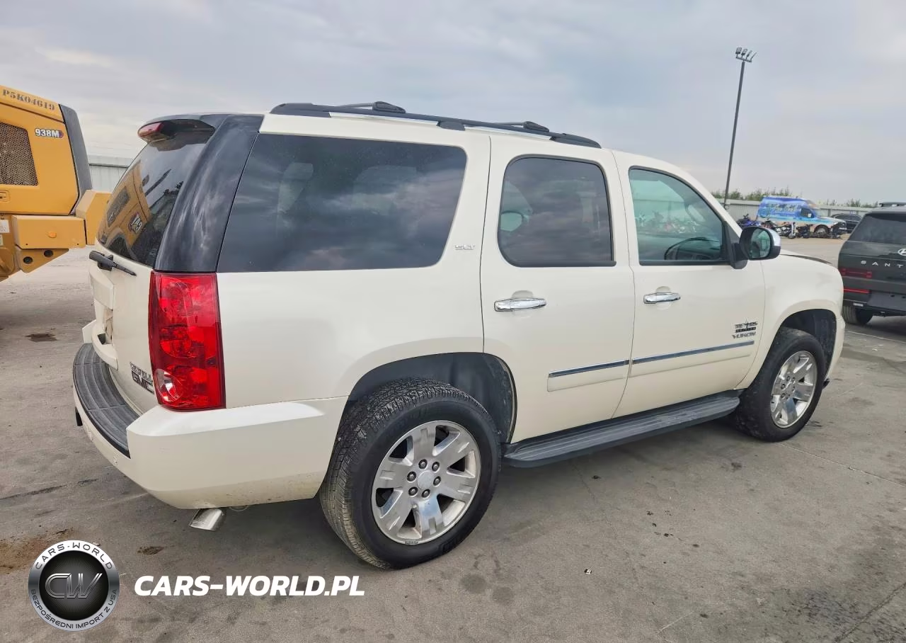 2013 GMC Yukon Slt VIN:1GKS1CE08DR324867 - 3