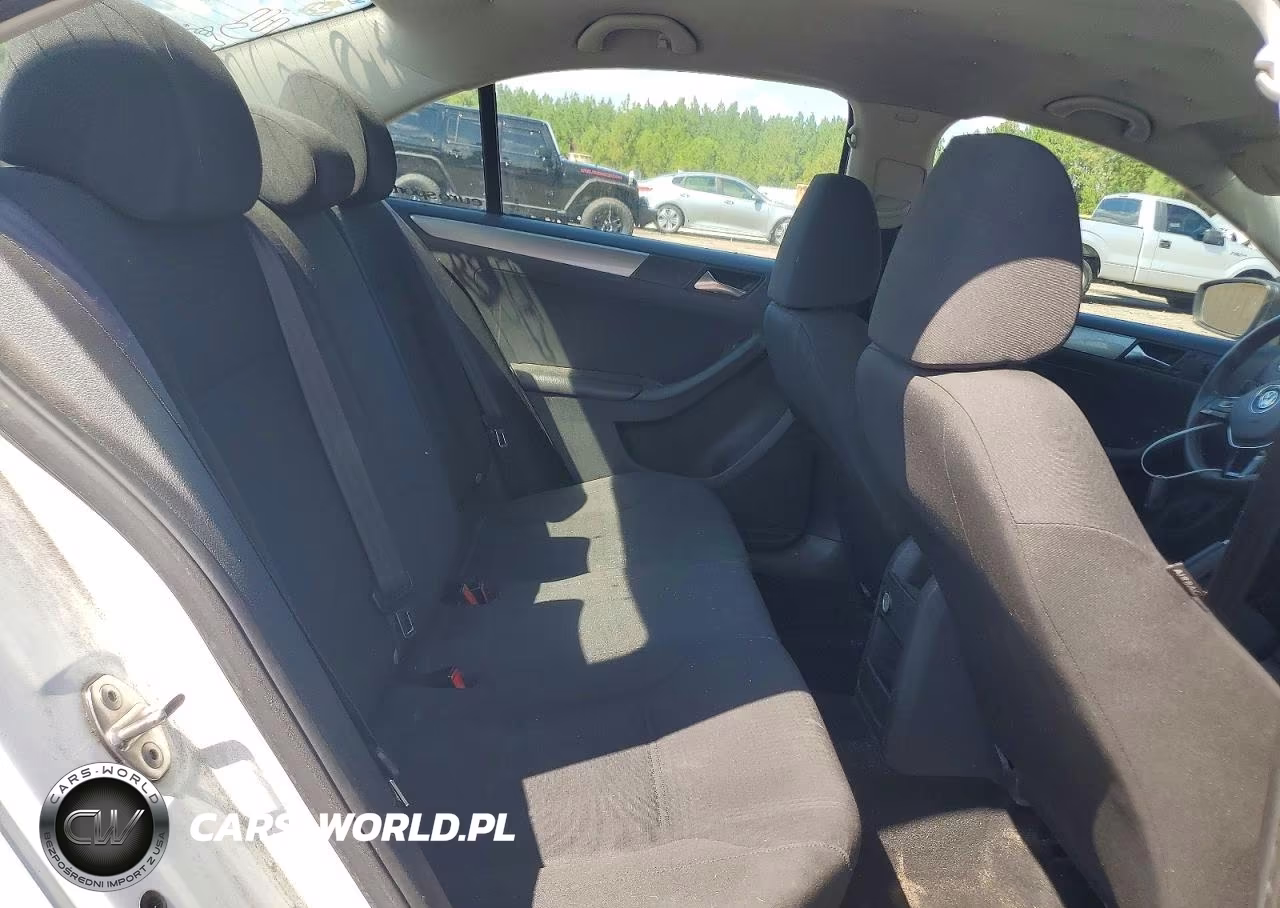 2015 Volkswagen Jetta Se VIN:3VWD17AJ3FM288081 - 10