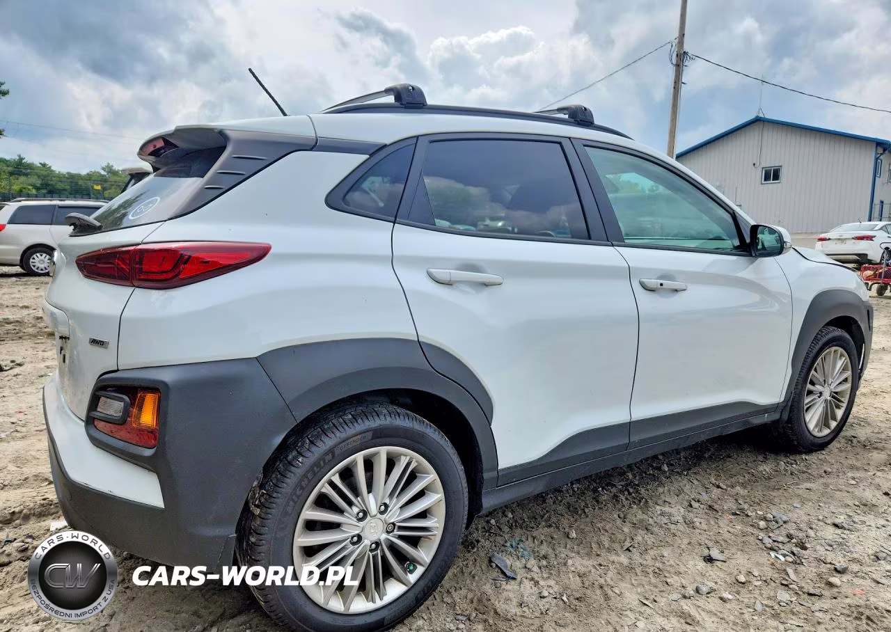 2020 Hyundai Kona Sel VIN:KM8K2CAA2LU579724 - 3
