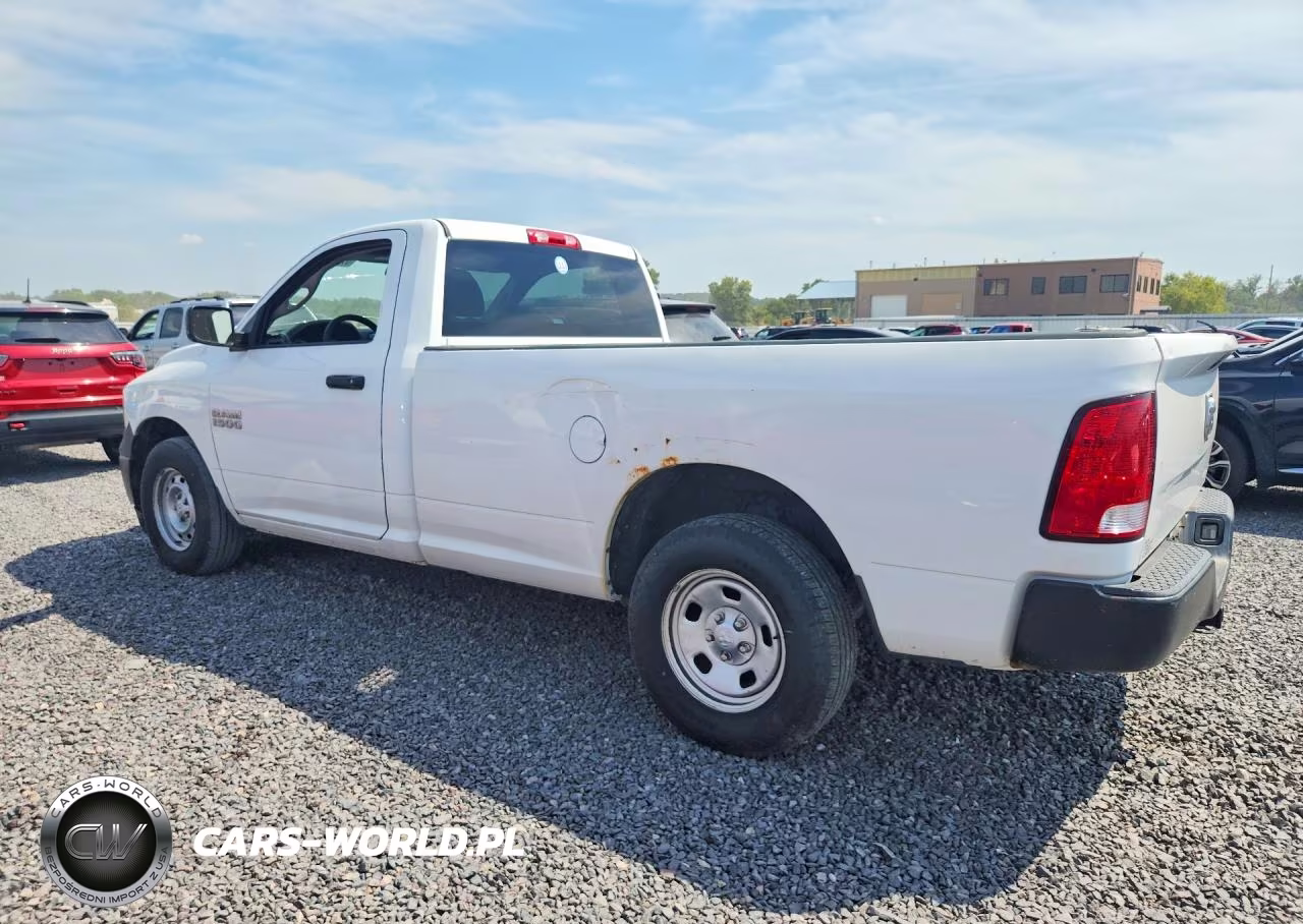 2018 Ram 1500 St VIN:3C6JR6DG8JG167103 - 2