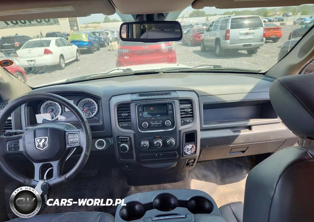 2018 Ram 1500 St VIN:3C6JR6DG8JG167103 - 8