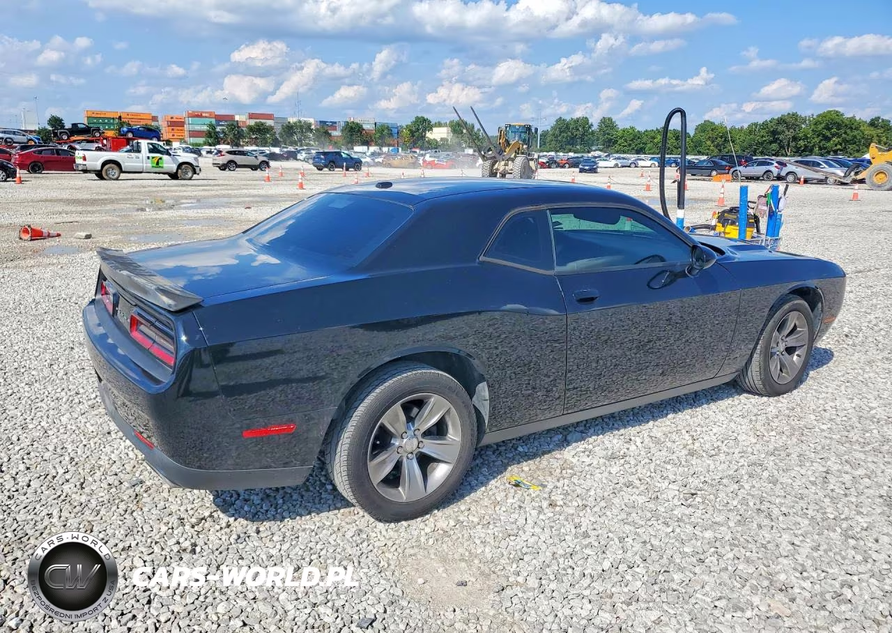 2015 Dodge Challenger Sxt VIN:2C3CDZAG0FH774825 - 3