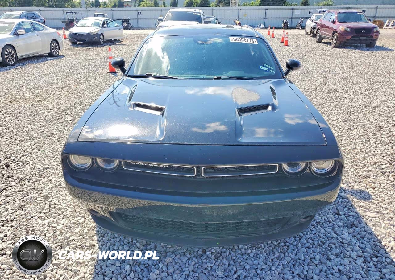 2015 Dodge Challenger Sxt VIN:2C3CDZAG0FH774825 - 5