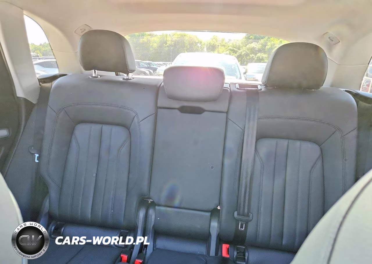 2019 Audi Q5 Premium Plus VIN:WA1BNAFY9K2073690 - 10