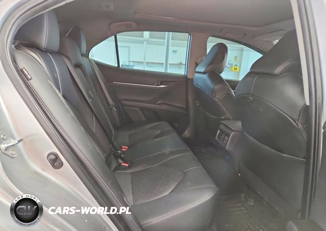 2022 Toyota Camry VIN:4T1K61BK3NU058014 - 10