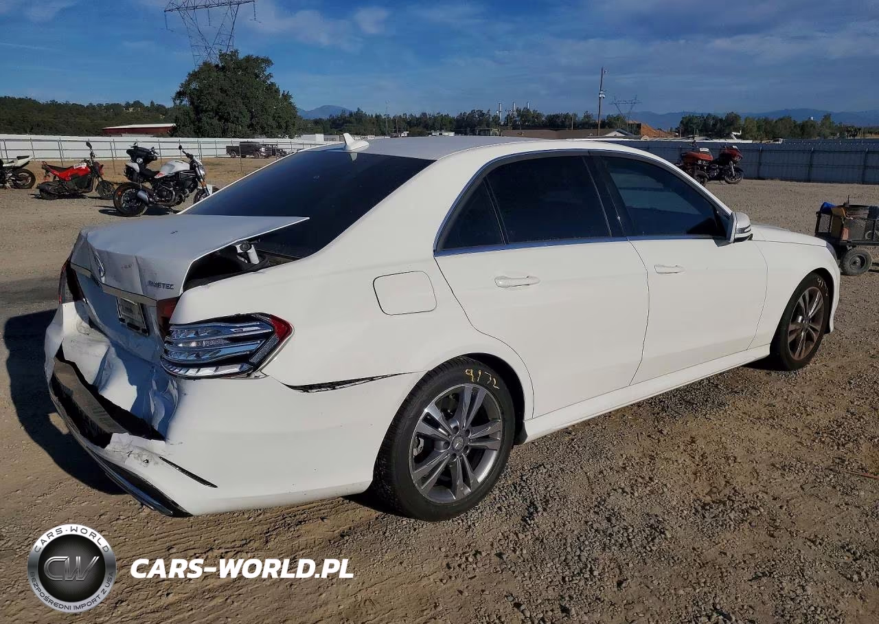 2015 Mercedes-Benz E-Class E250 Bluetec VIN:WDDHF0EB7FB112194 - 3