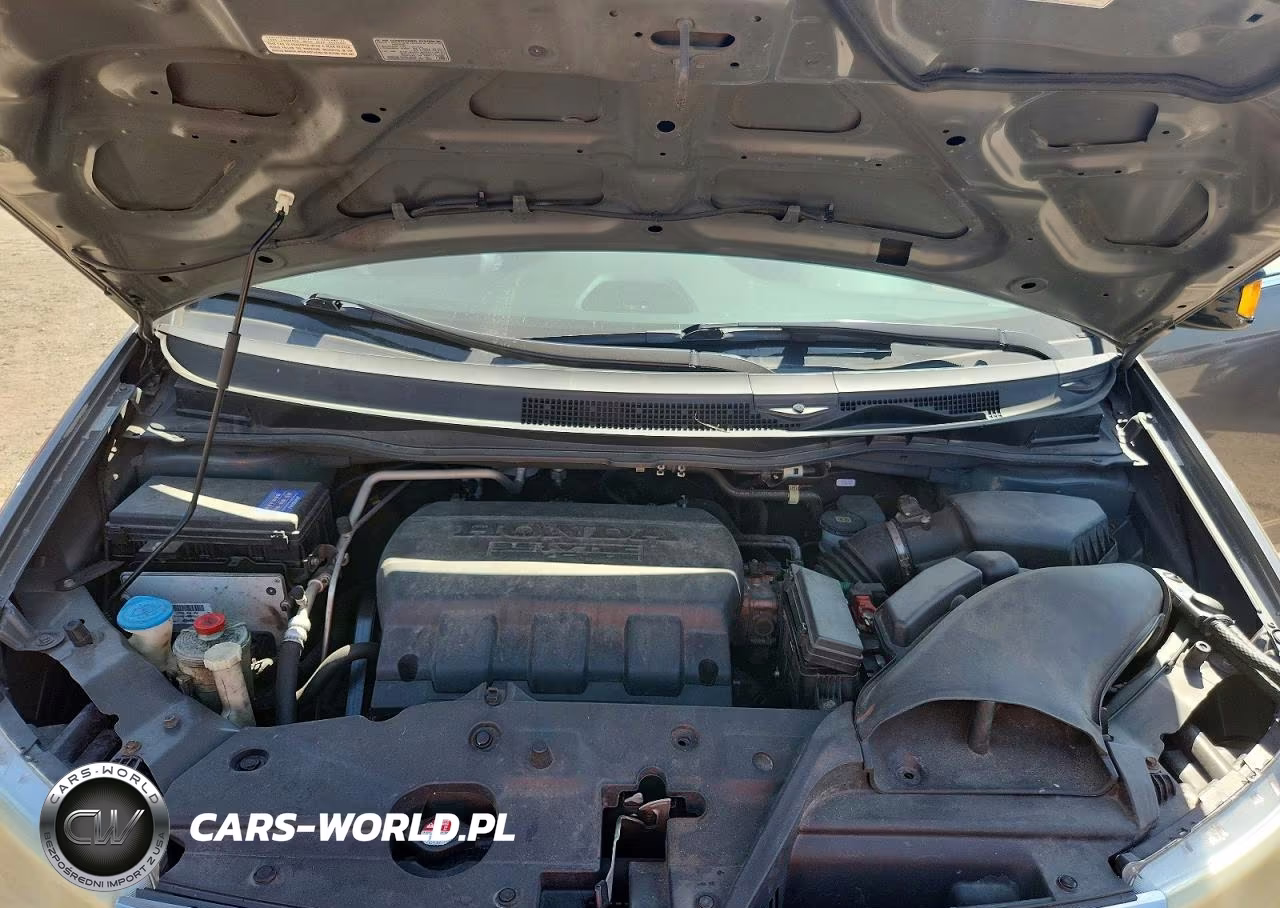 2012 Honda Odyssey Touring VIN:5FNRL5H93CB014575 - 12