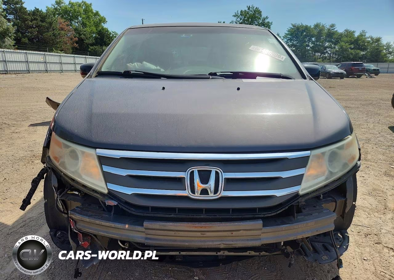 2012 Honda Odyssey Touring VIN:5FNRL5H93CB014575 - 5