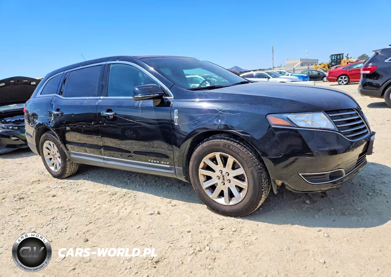 2018 Lincoln Mkt VIN:2LMHJ5NK0JBL01942 - 4
