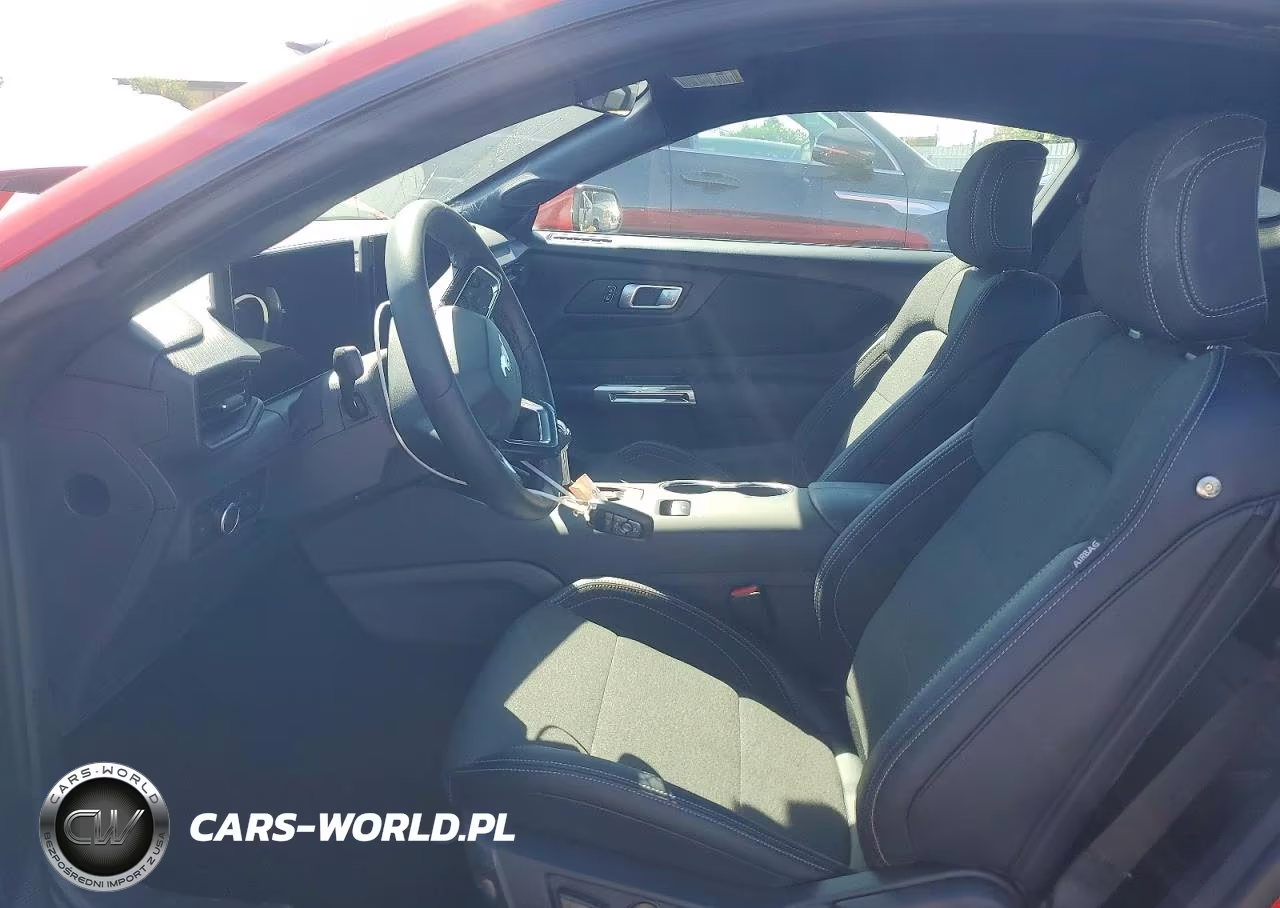 2025 Ford Mustang VIN:1FA6P8THXS5126058 - 7