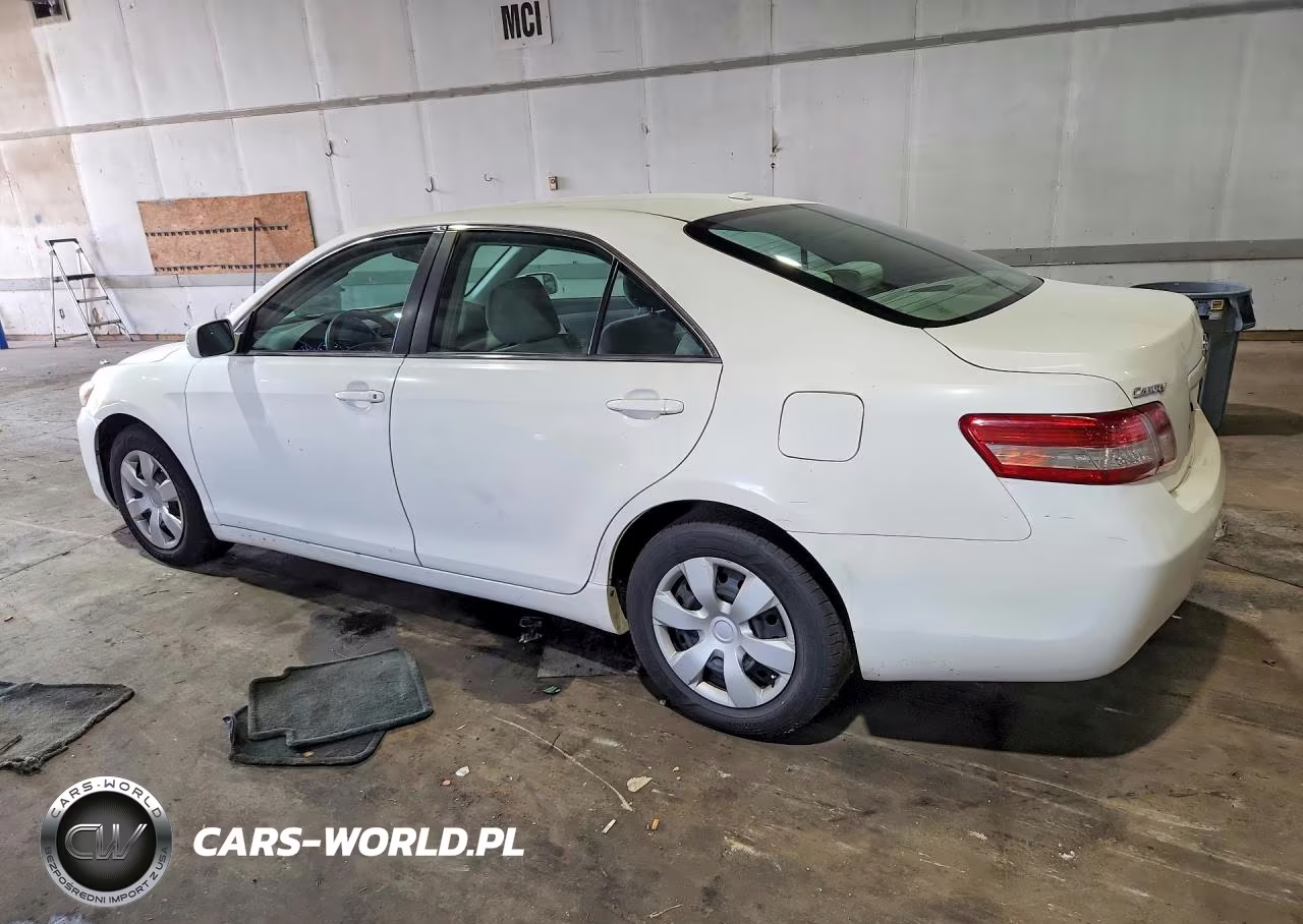 2010 Toyota Camry Le VIN:4T4BF3EK6AR074537 - 2
