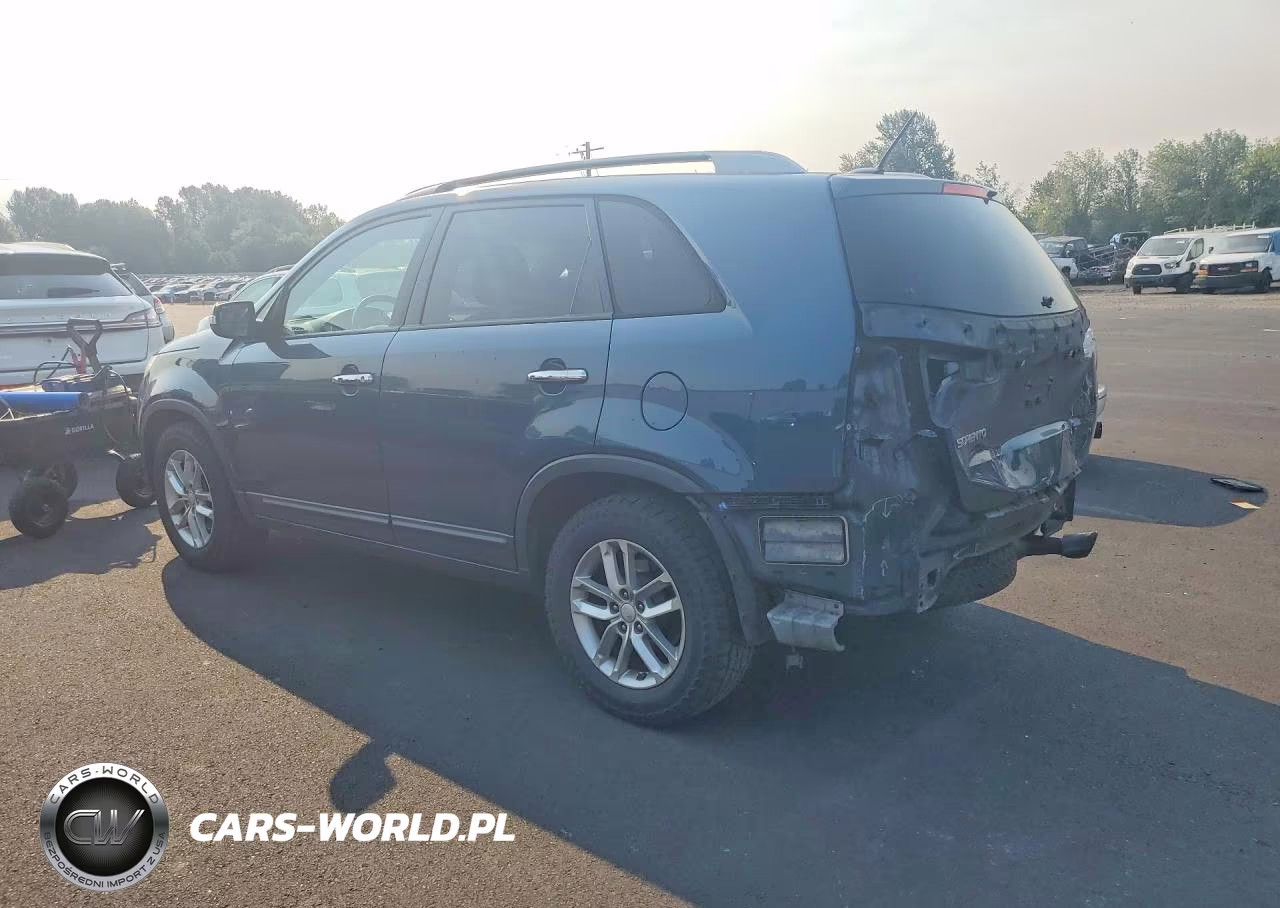 2015 Kia Sorento Lx VIN:5XYKT3A65FG605798 - 2