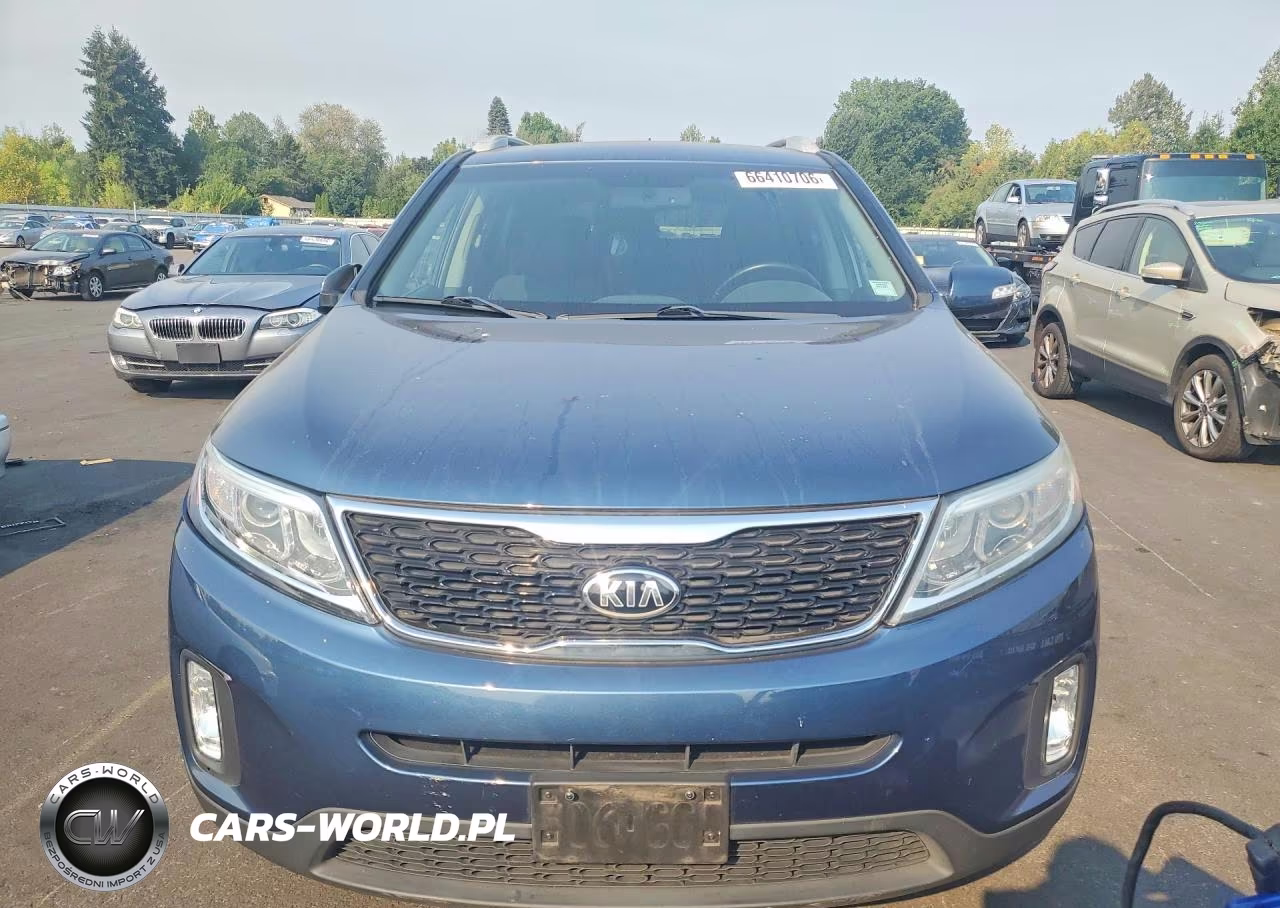 2015 Kia Sorento Lx VIN:5XYKT3A65FG605798 - 5