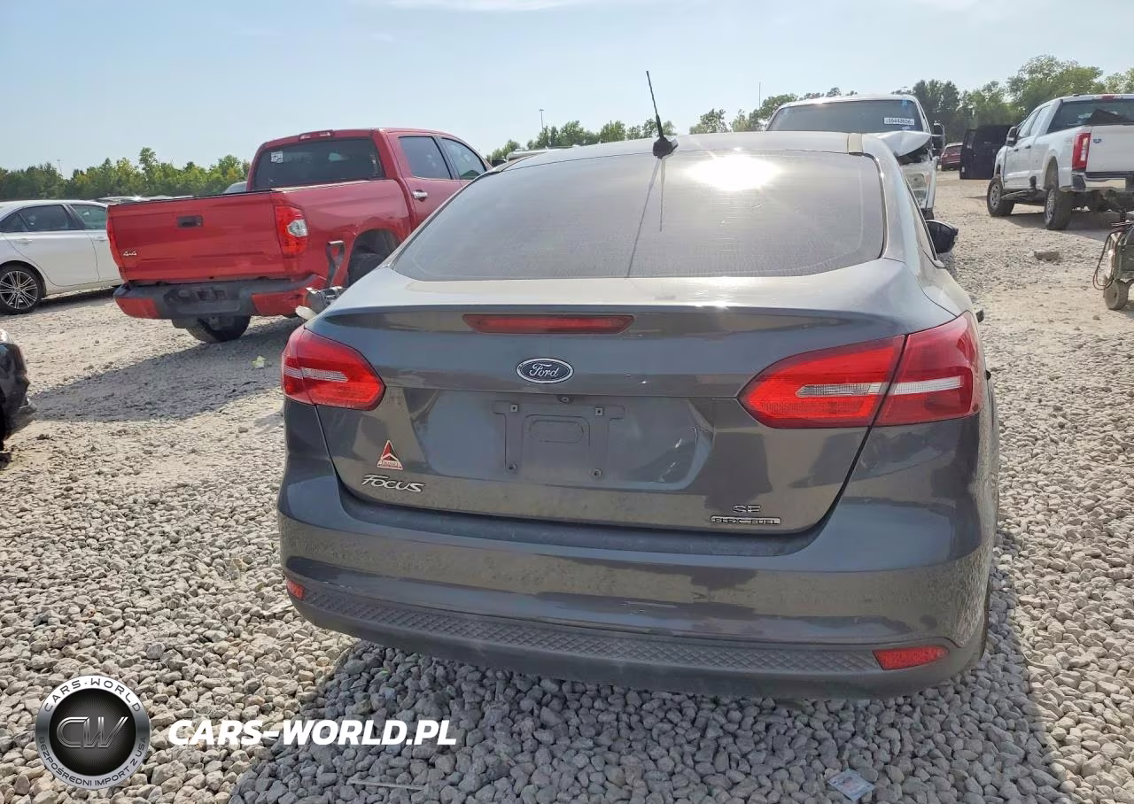 2016 Ford Focus Se VIN:1FADP3F25GL372357 - 7
