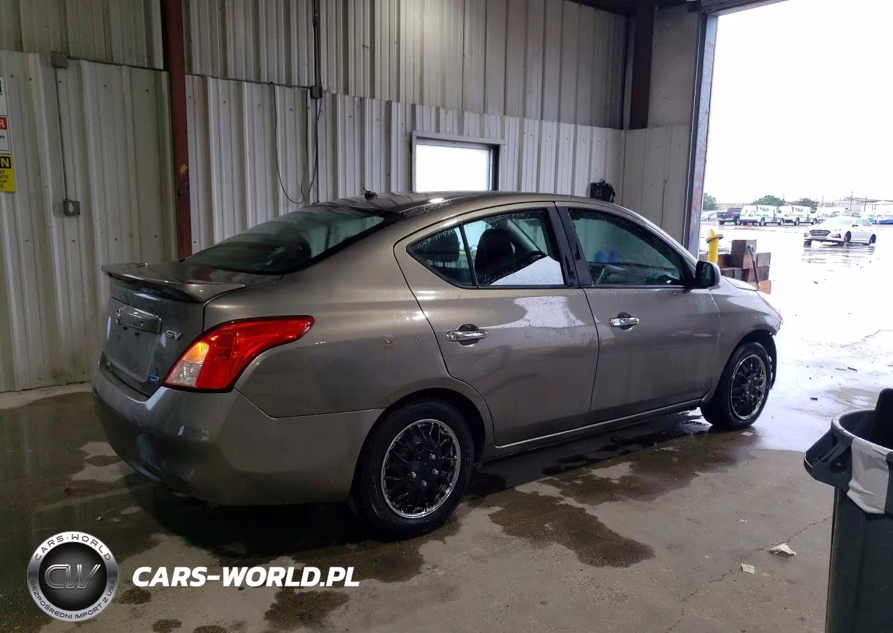 2013 Nissan Versa 1.6 S VIN:3N1CN7AP4DL842693 - 3