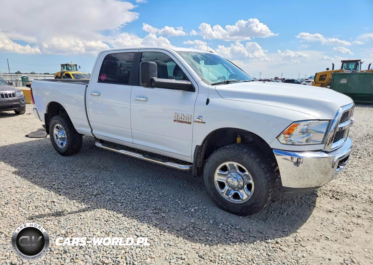 2016 Ram 2500 Slt VIN:3C6UR5DL3GG198868 - 4