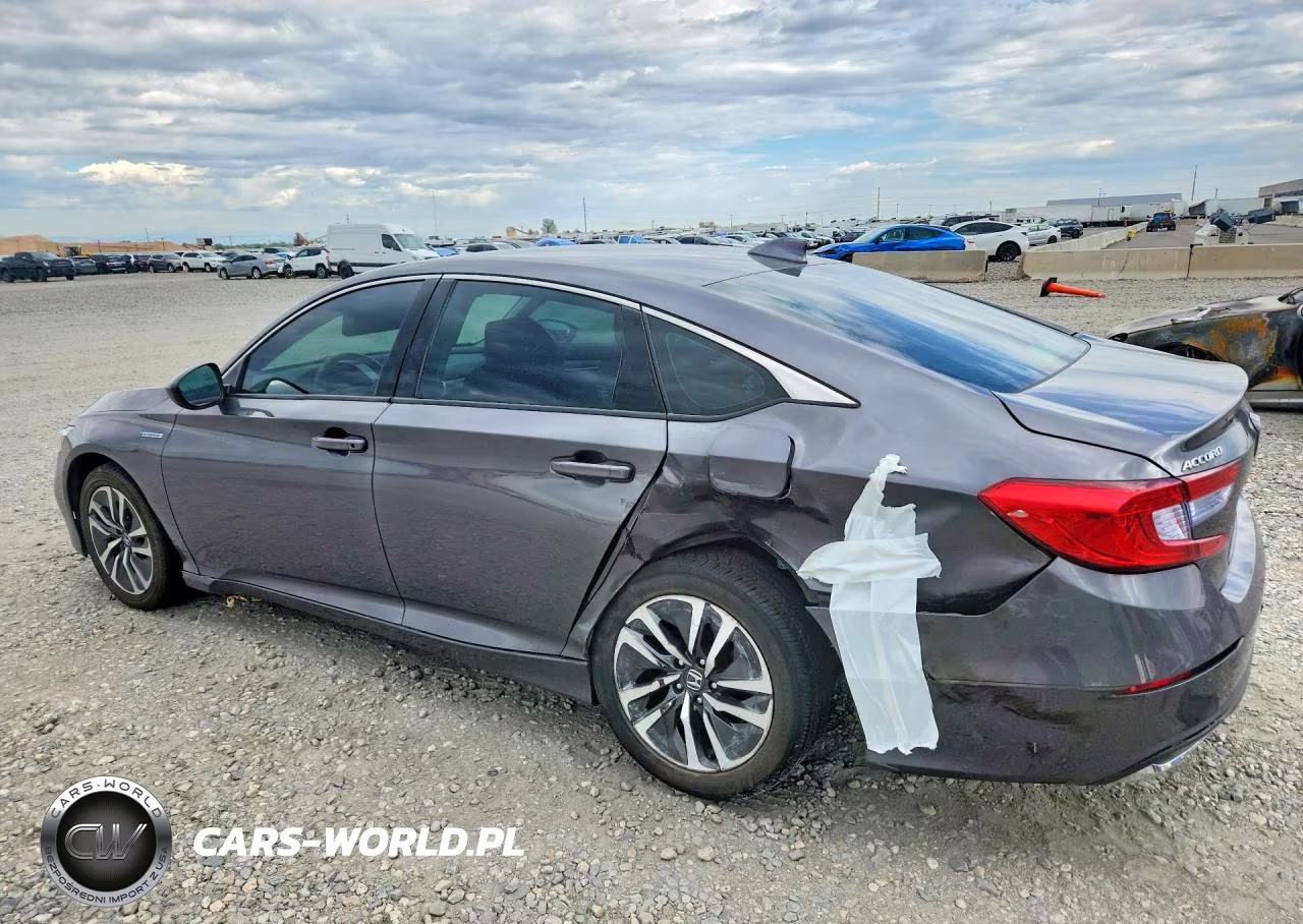 2018 Honda Accord Hybrid VIN:1HGCV3F1XJA005297 - 2