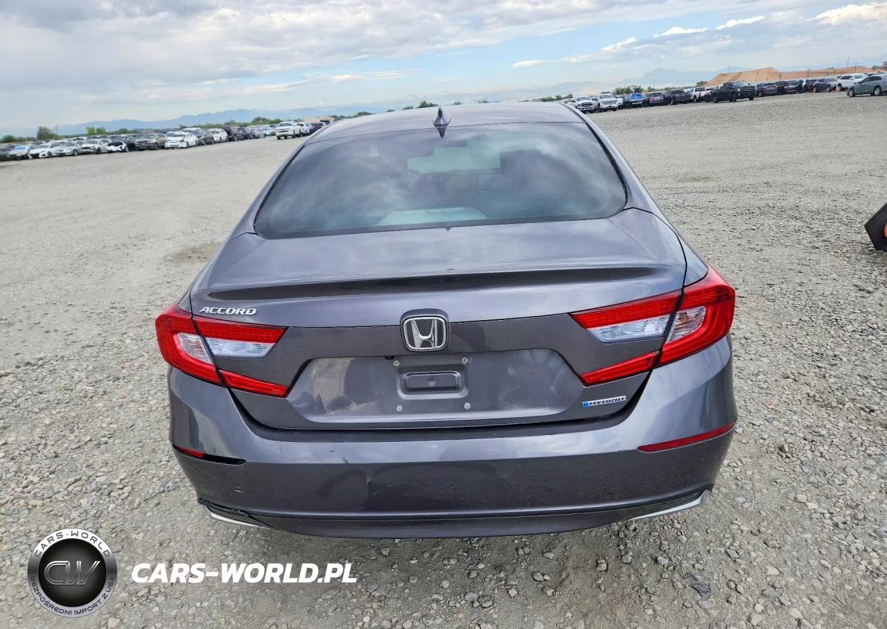 2018 Honda Accord Hybrid VIN:1HGCV3F1XJA005297 - 6