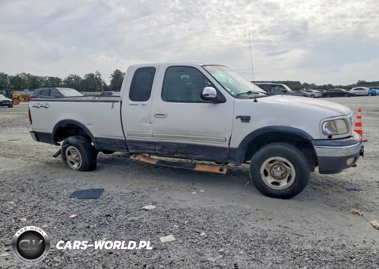 1999 Ford F150 VIN:1FTRX18LXXNC06379 - 4