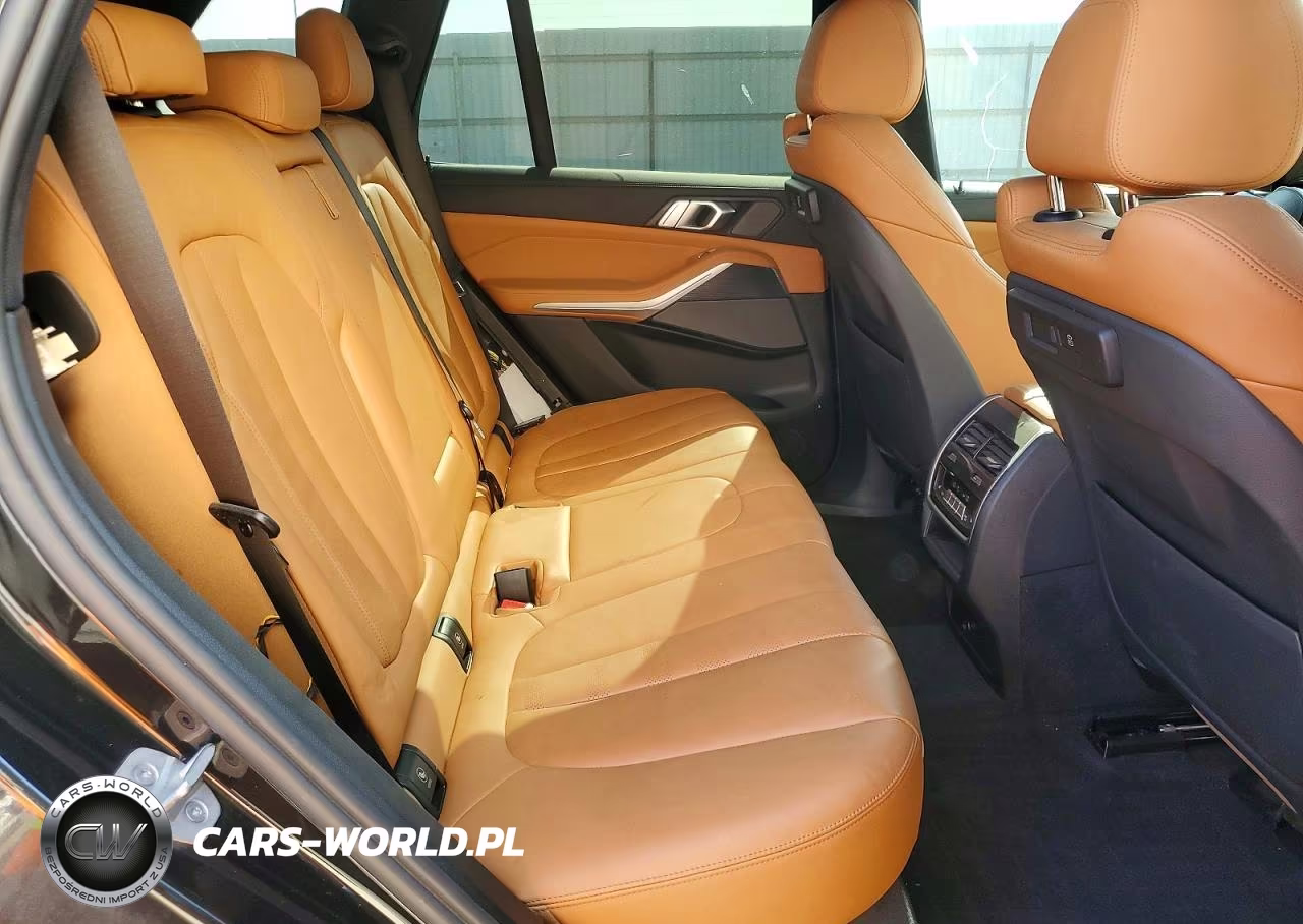 2021 BMW X5 xDrive40I VIN:5UXCR6C00M9F45975 - 11