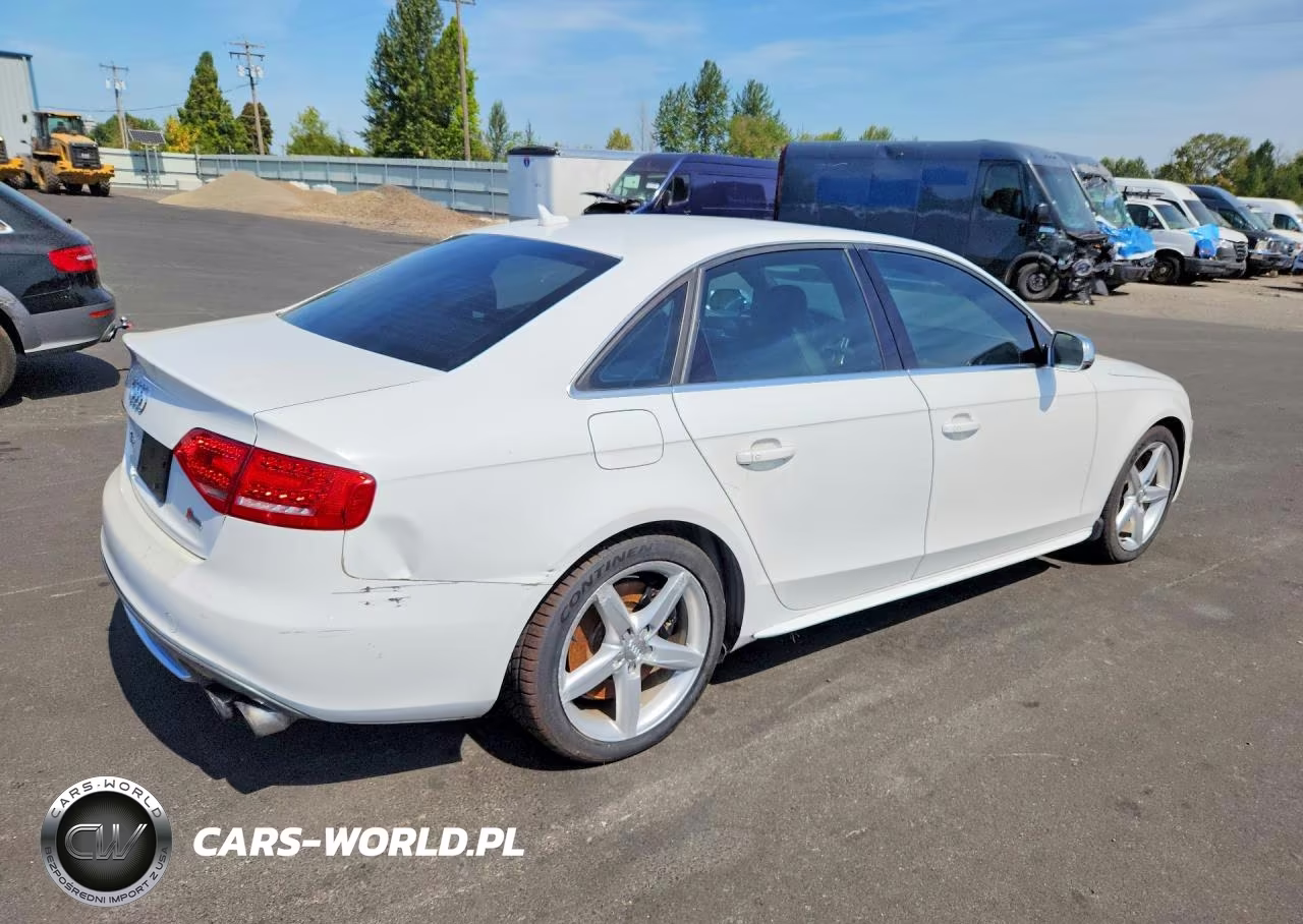 2012 Audi S4 Premium Plus VIN:WAUBGAFL2CA011587 - 3