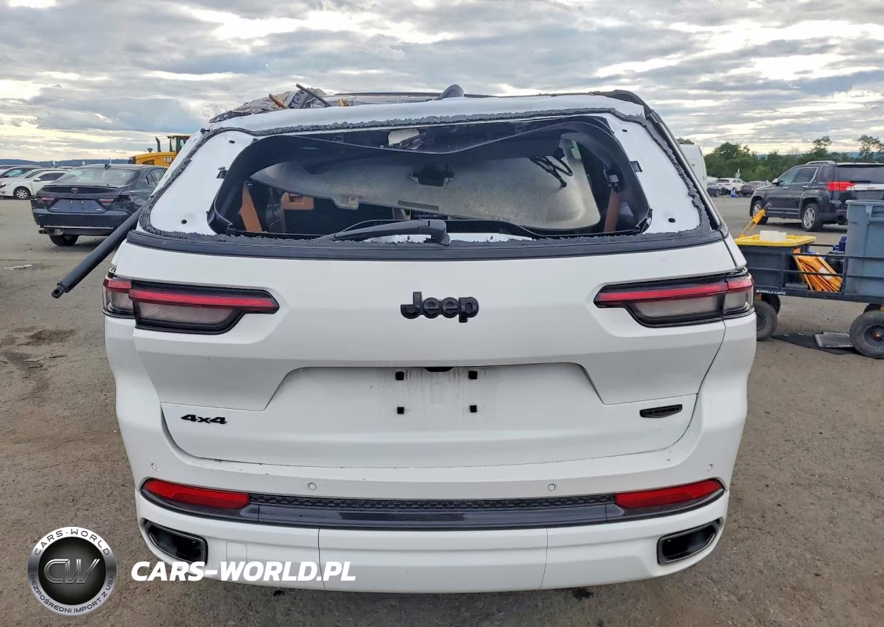 2025 Jeep Grand Cherokee L Summit VIN:1C4RJKEG4S8656311 - 6
