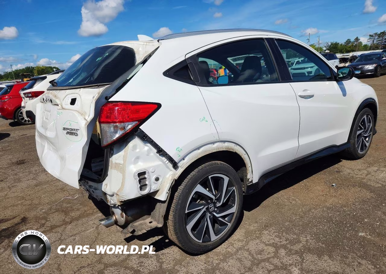 2019 Honda Hr-V Sport VIN:3CZRU6H14KM704403 - 3