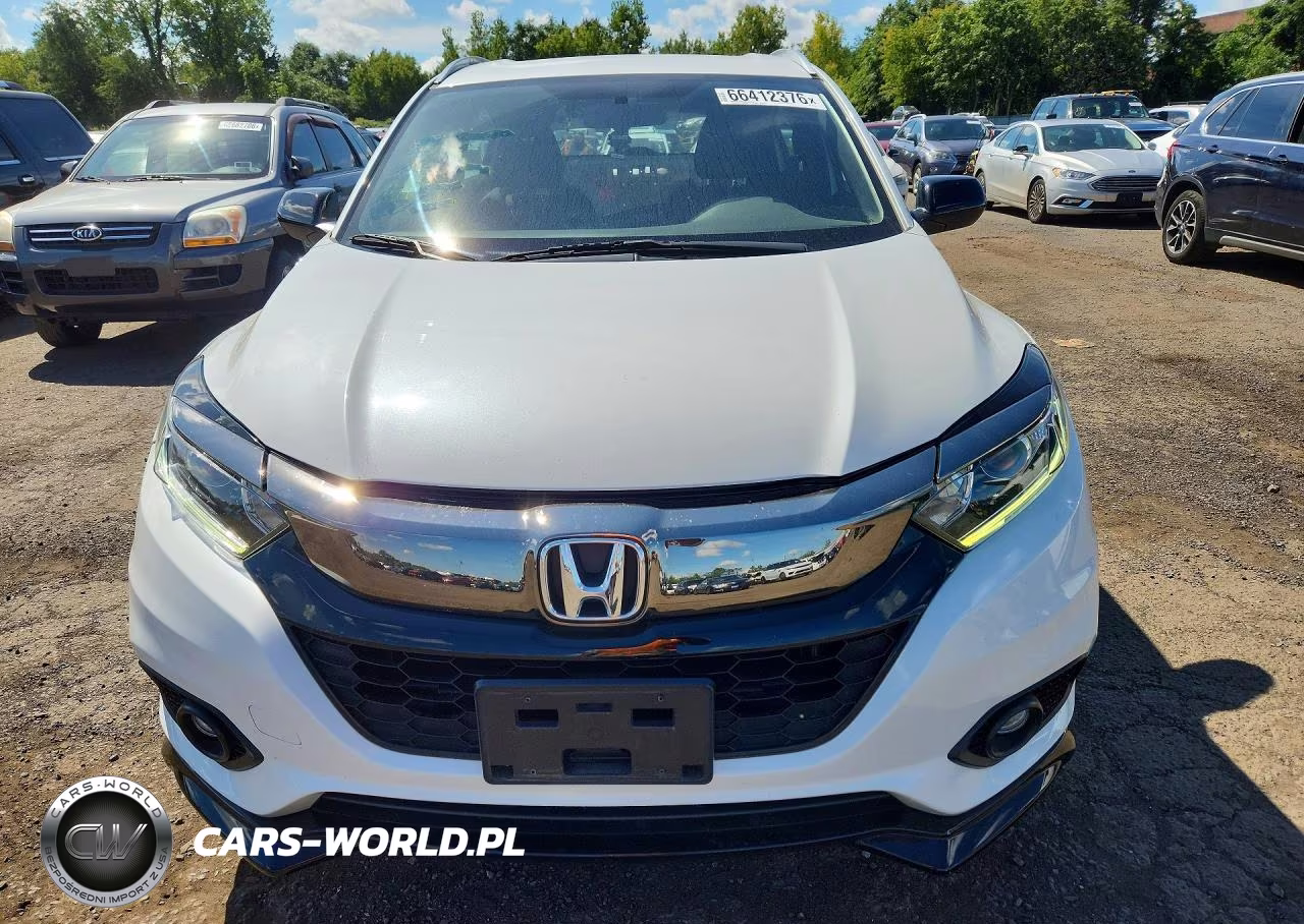 2019 Honda Hr-V Sport VIN:3CZRU6H14KM704403 - 5