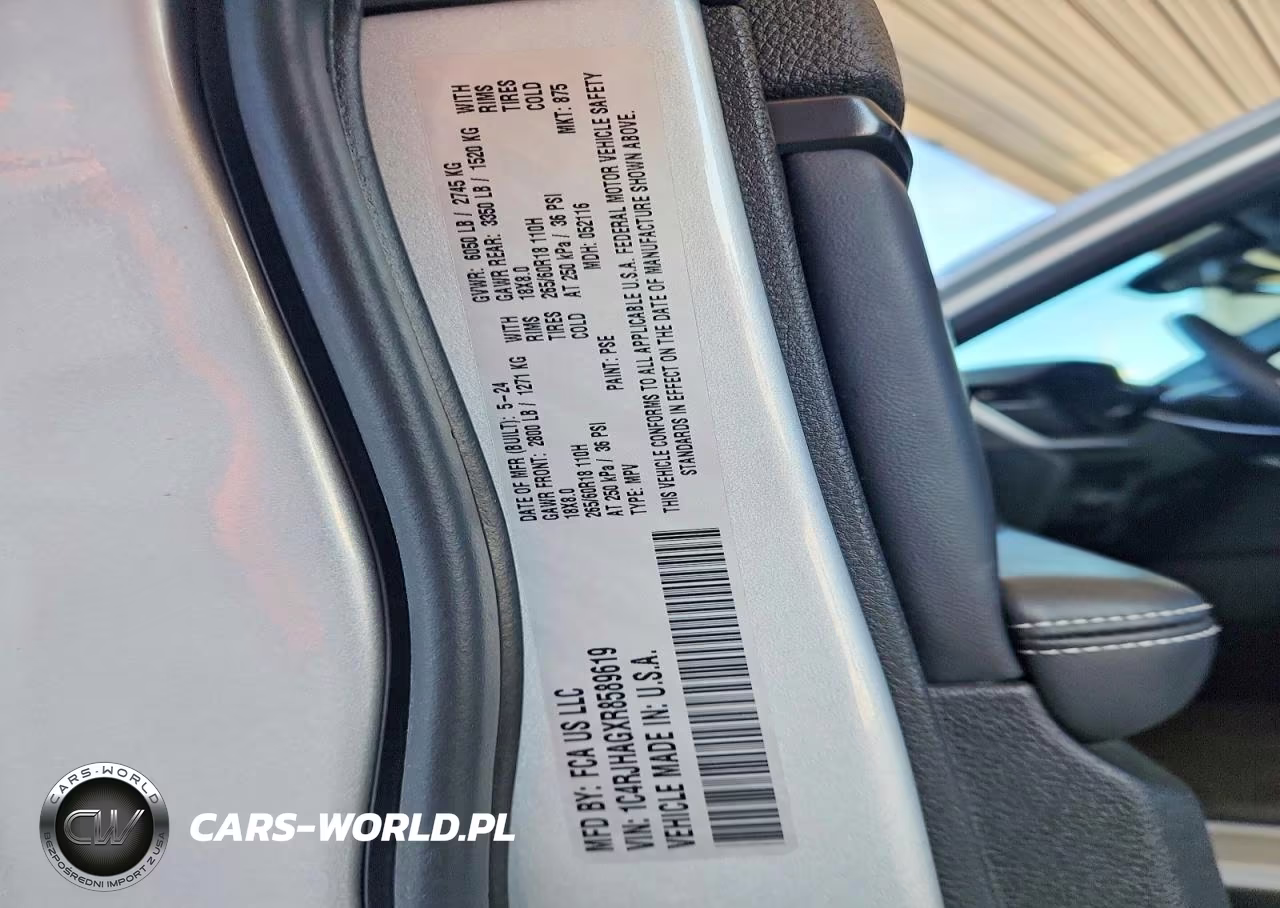 2024 Jeep Grand Cherokee Laredo VIN:1C4RJHAGXR8589619 - 14