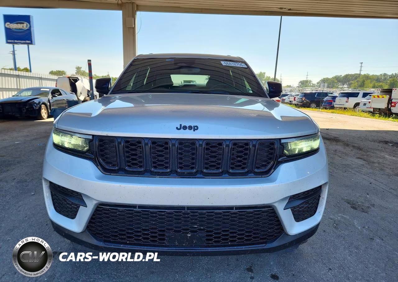 2024 Jeep Grand Cherokee Laredo VIN:1C4RJHAGXR8589619 - 5