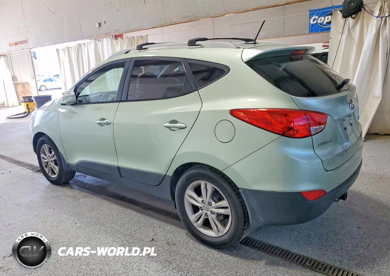 2012 Hyundai Tucson Gls VIN:KM8JUCAC5CU385454 - 2