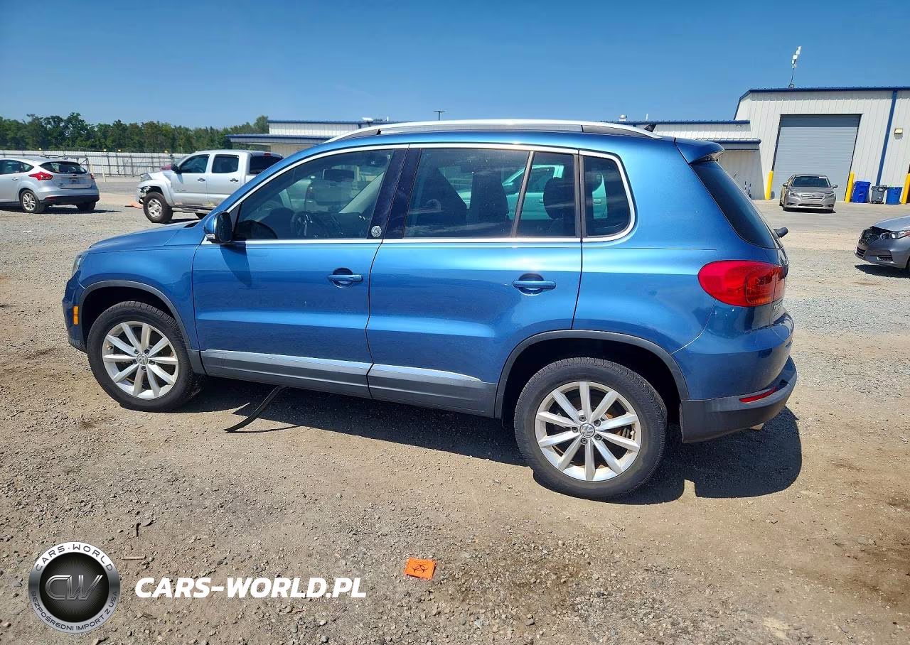2017 Volkswagen Tiguan Wolfsburg VIN:WVGRV7AX3HW501871 - 2