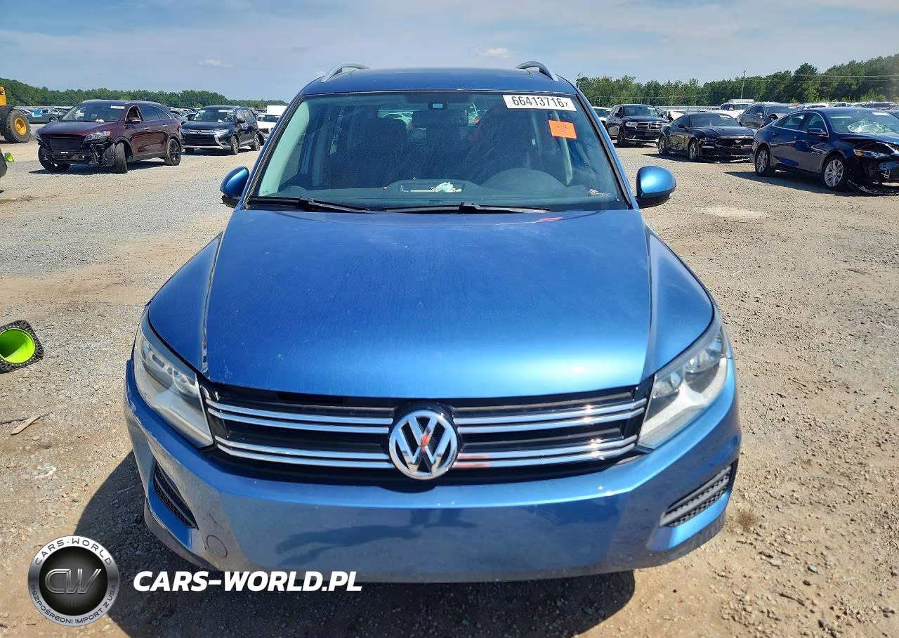 2017 Volkswagen Tiguan Wolfsburg VIN:WVGRV7AX3HW501871 - 5