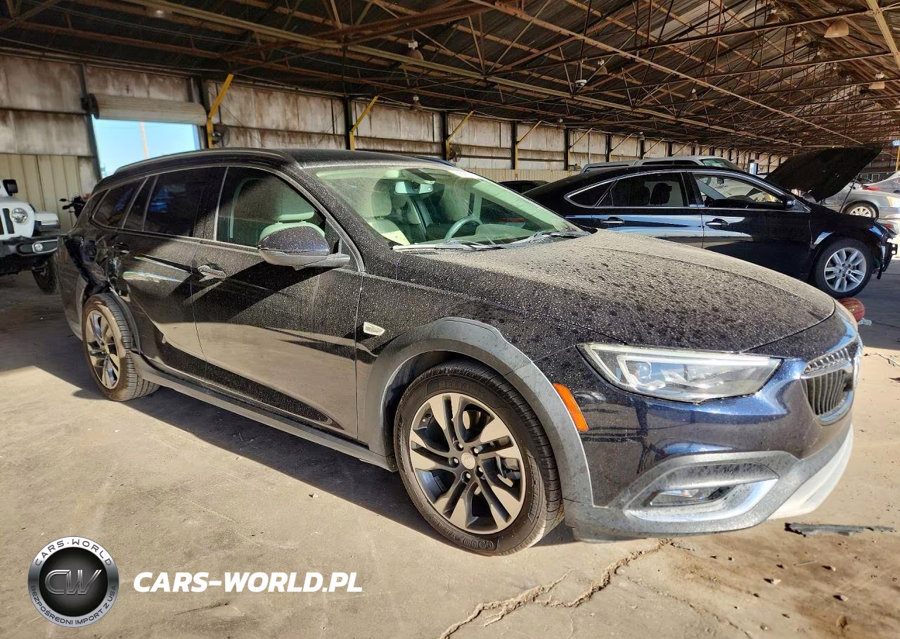 2018 Buick Regal Tourx Preferred VIN:W04GU8SX8J1089883 - 4