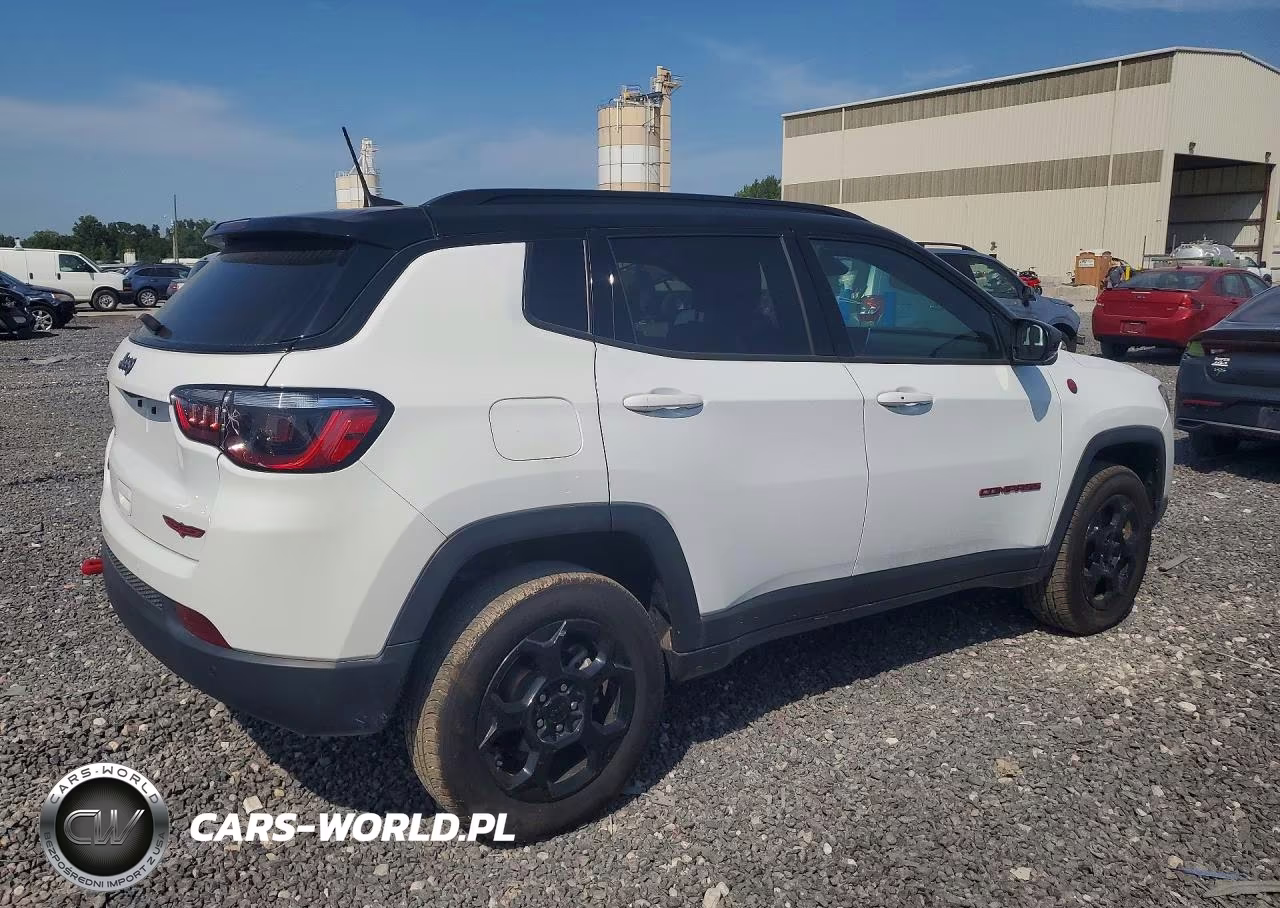 2023 Jeep Compass Trailhawk VIN:3C4NJDDN3PT565064 - 3