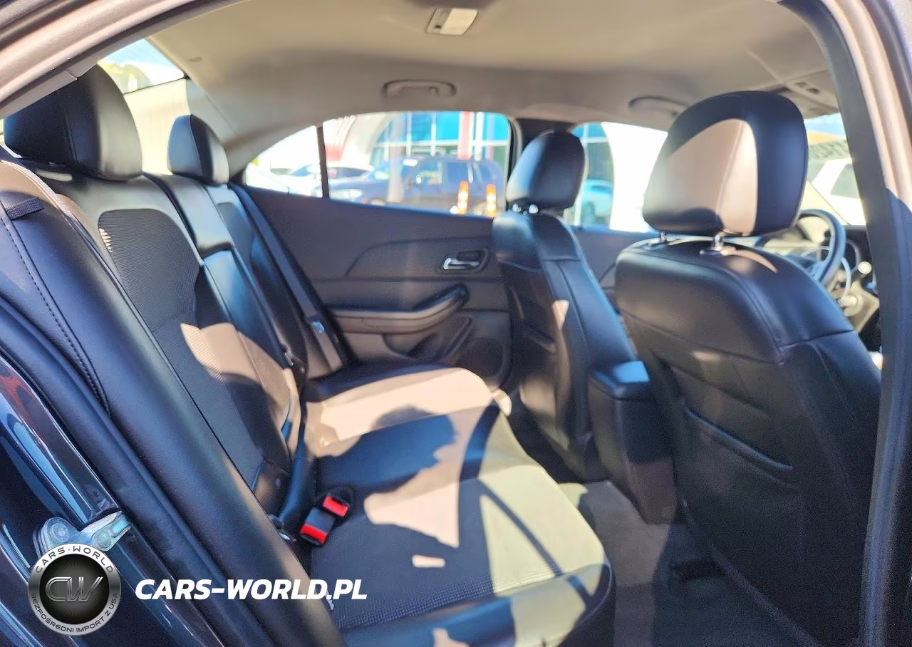 2015 Chevrolet Malibu 2Lt VIN:1G11E5SX6FF270331 - 10