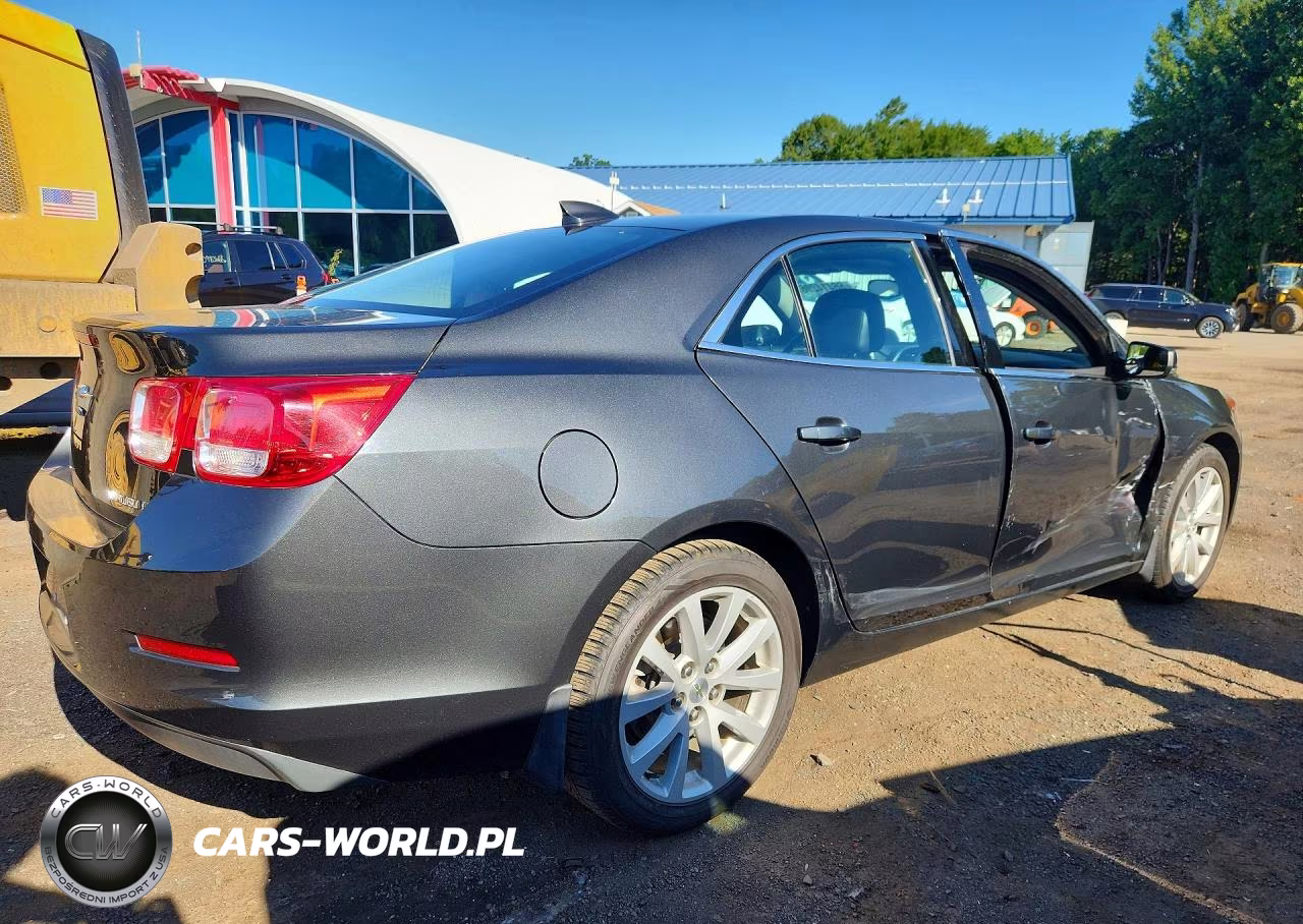2015 Chevrolet Malibu 2Lt VIN:1G11E5SX6FF270331 - 3