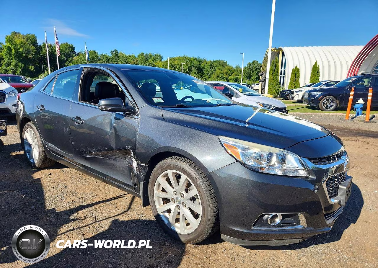 2015 Chevrolet Malibu 2Lt VIN:1G11E5SX6FF270331 - 4
