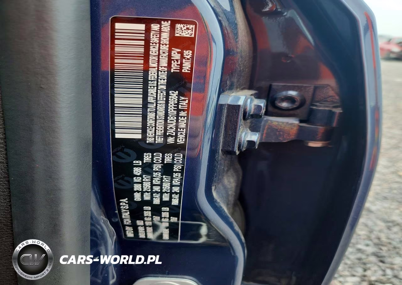 2023 Jeep Renegade Latitude VIN:ZACNJDB10PPP65842 - 12