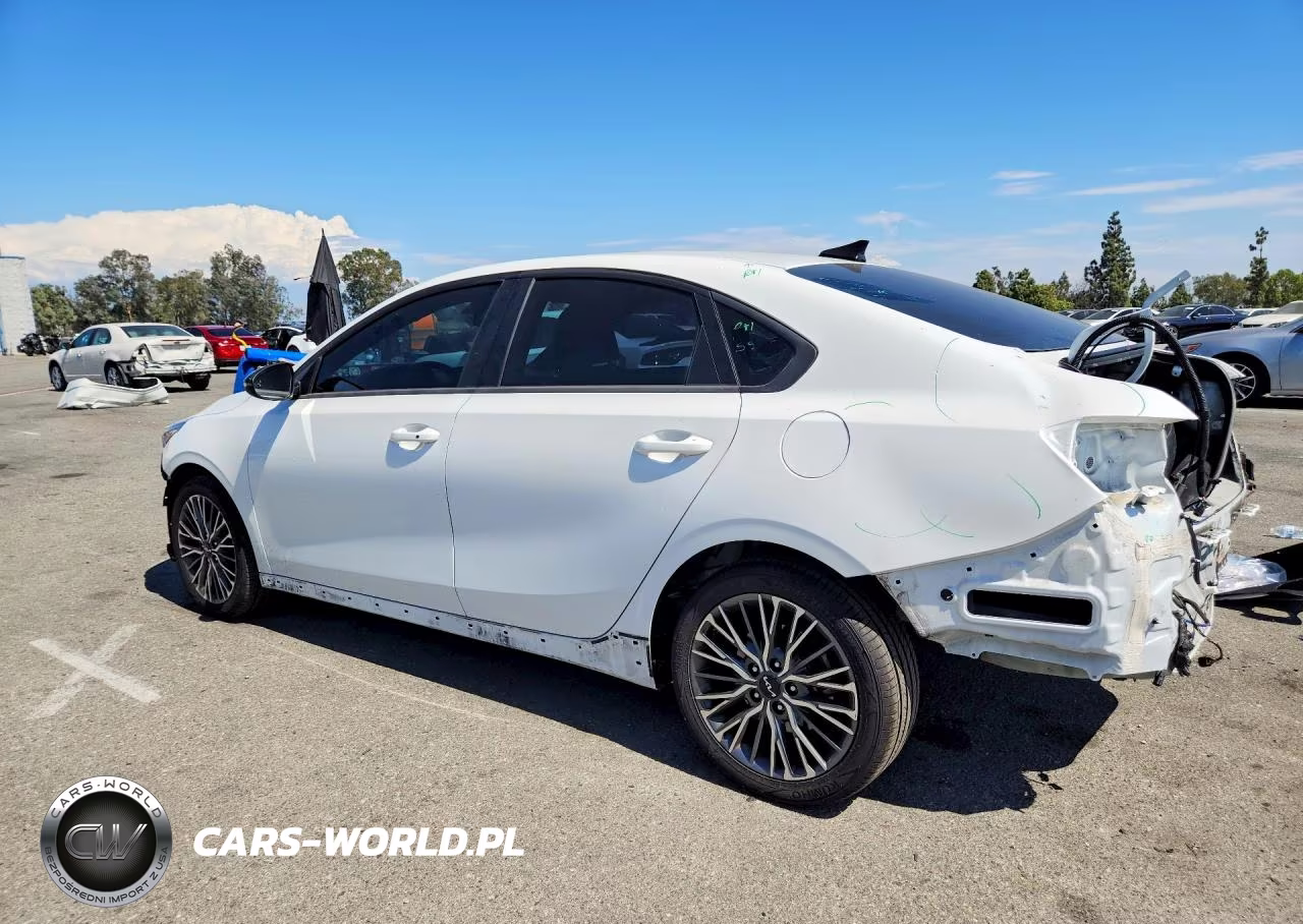 2023 Kia Forte Gt Line VIN:3KPF54AD1PE672199 - 2