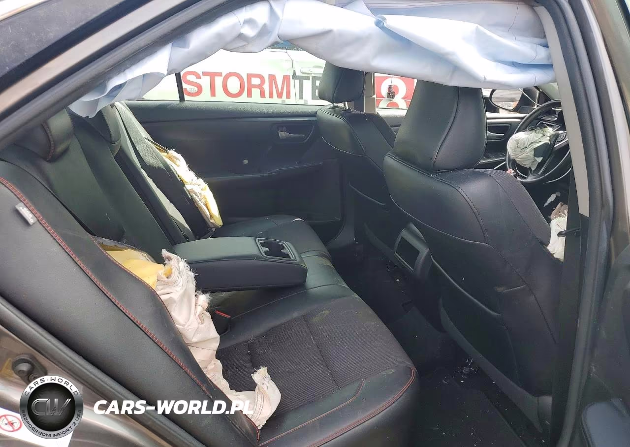 2016 Toyota Camry Se VIN:4T1BF1FK7GU591741 - 10