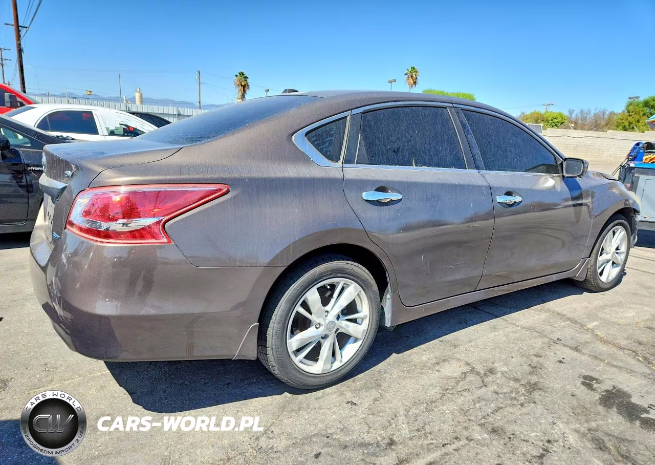 2013 Nissan Altima 2.5 VIN:1N4AL3AP1DN484705 - 3