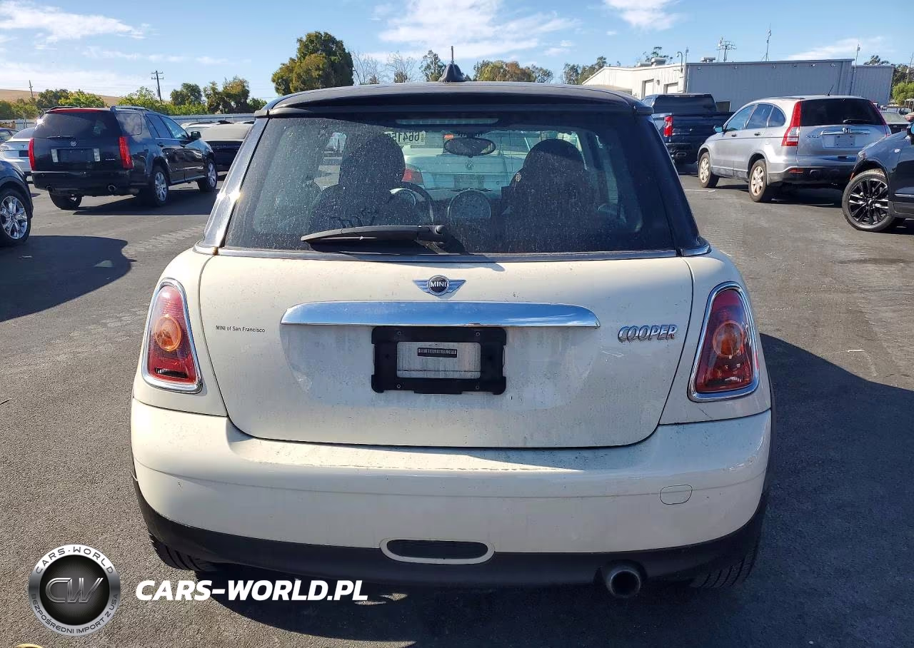2009 Mini Cooper VIN:WMWMF33539TW70675 - 6