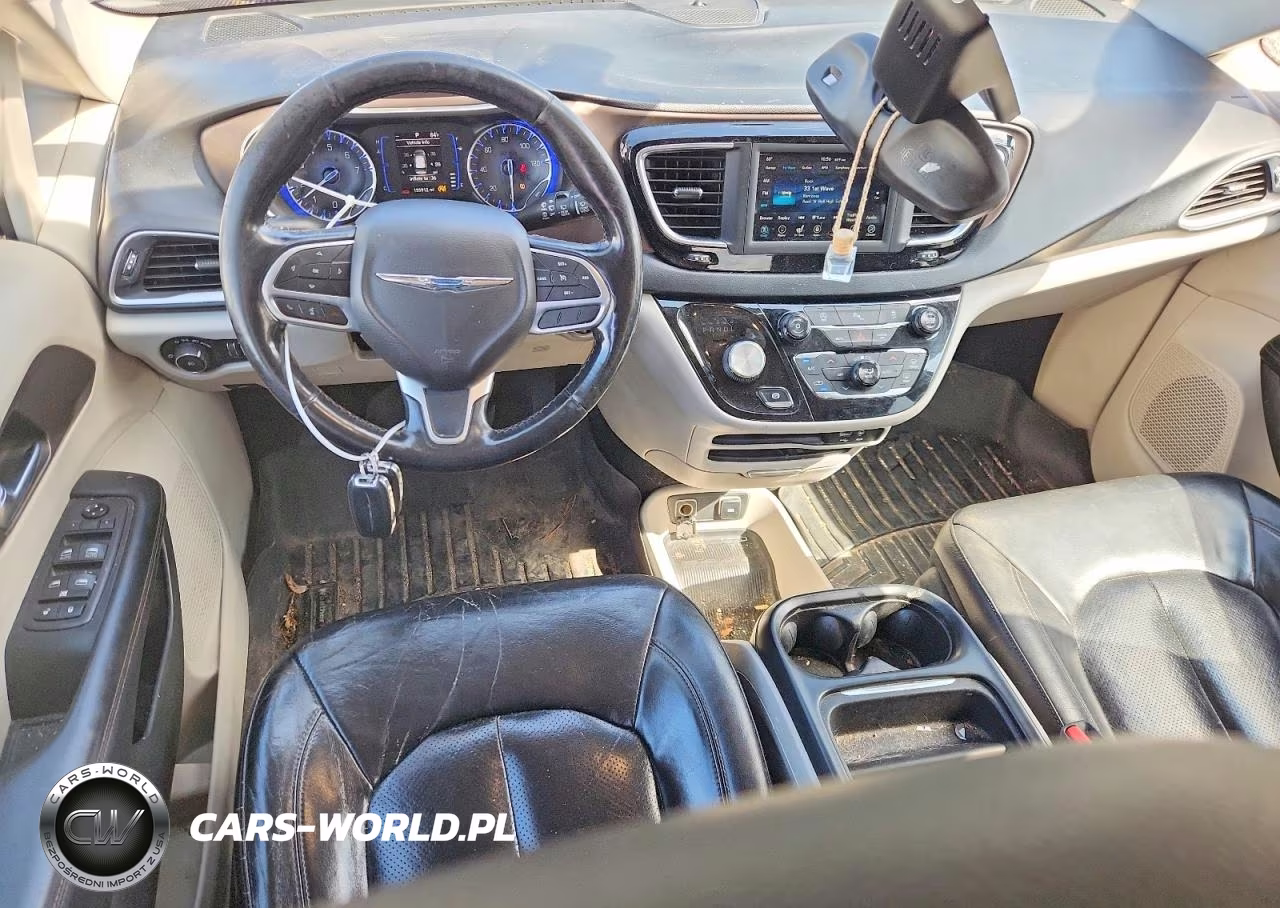 2019 Chrysler Pacifica Touring L VIN:2C4RC1BG5KR651731 - 8