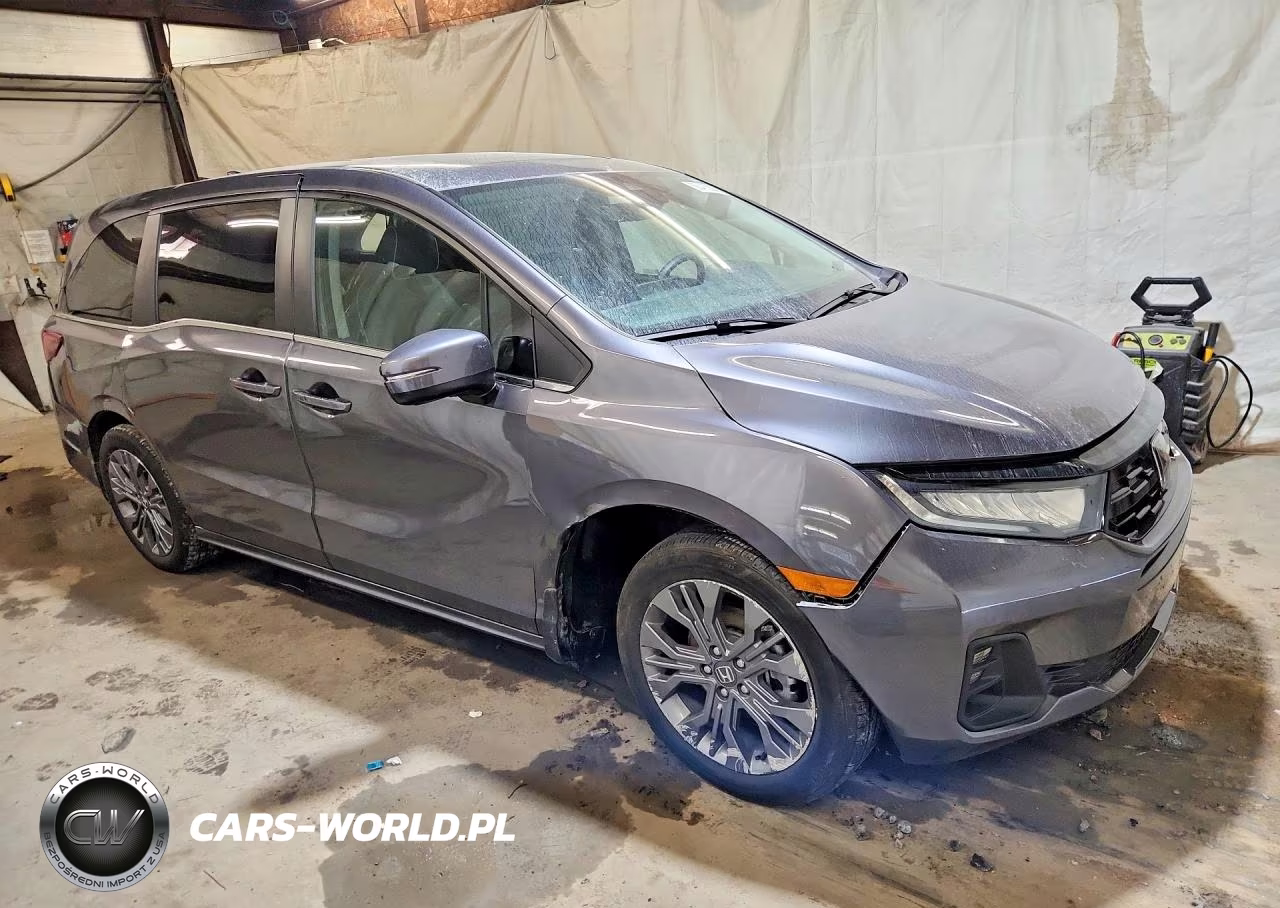 2026 Honda Odyssey Touring VIN:5FNRL6H8XTB023870 - 4
